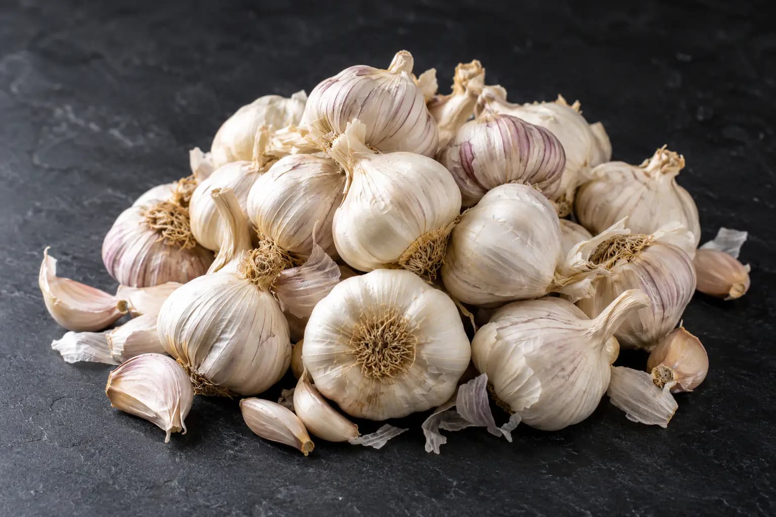 Garlic Bulbs (Allium sativum) sourced from Nashik, Maharashtra — photo 1 of 4